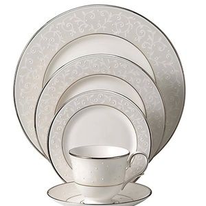 Lenox Opal Innocence 5 pc place setting